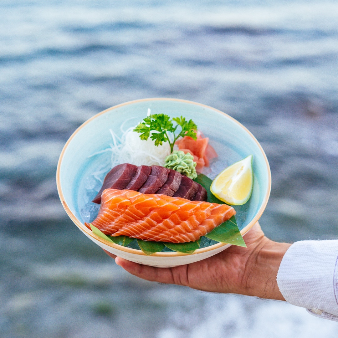 Sashimi y salmón y atún